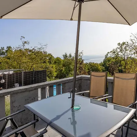 Hébergement de vacances 2 Bedroom Stunning In Bregi