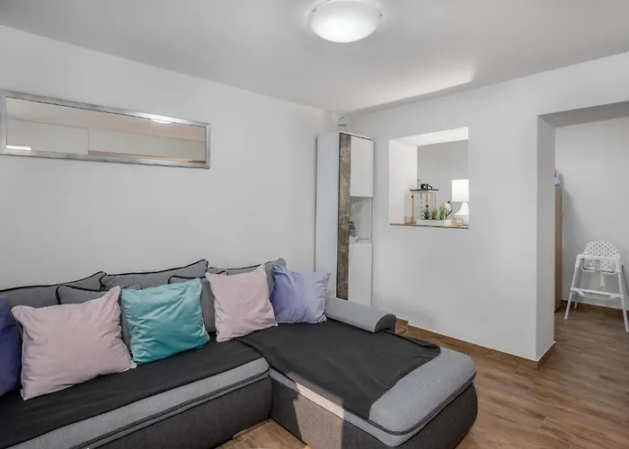 度假居 2 Bedroom Stunning In Bregi Breza