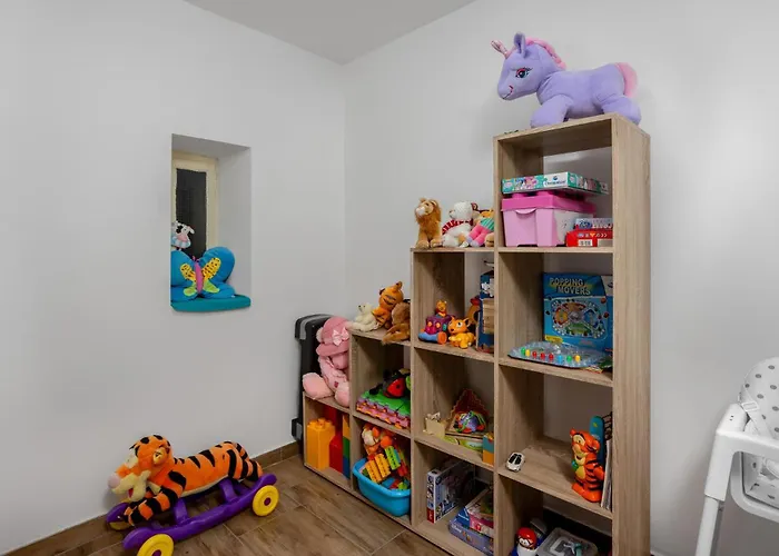 2 Bedroom Stunning In Bregi *