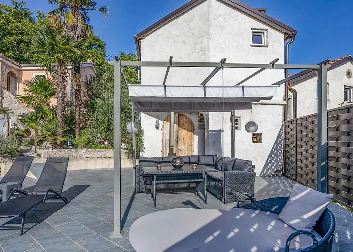 Vikendica 2 Bedroom Stunning In Bregi Breza