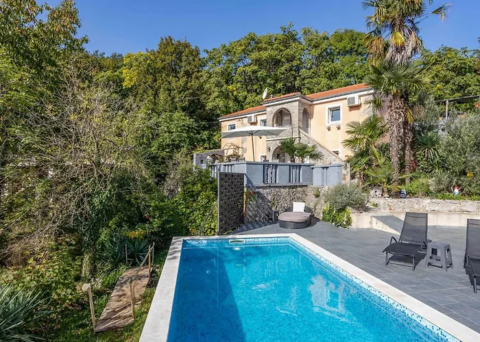 2 Bedroom Stunning In Bregi